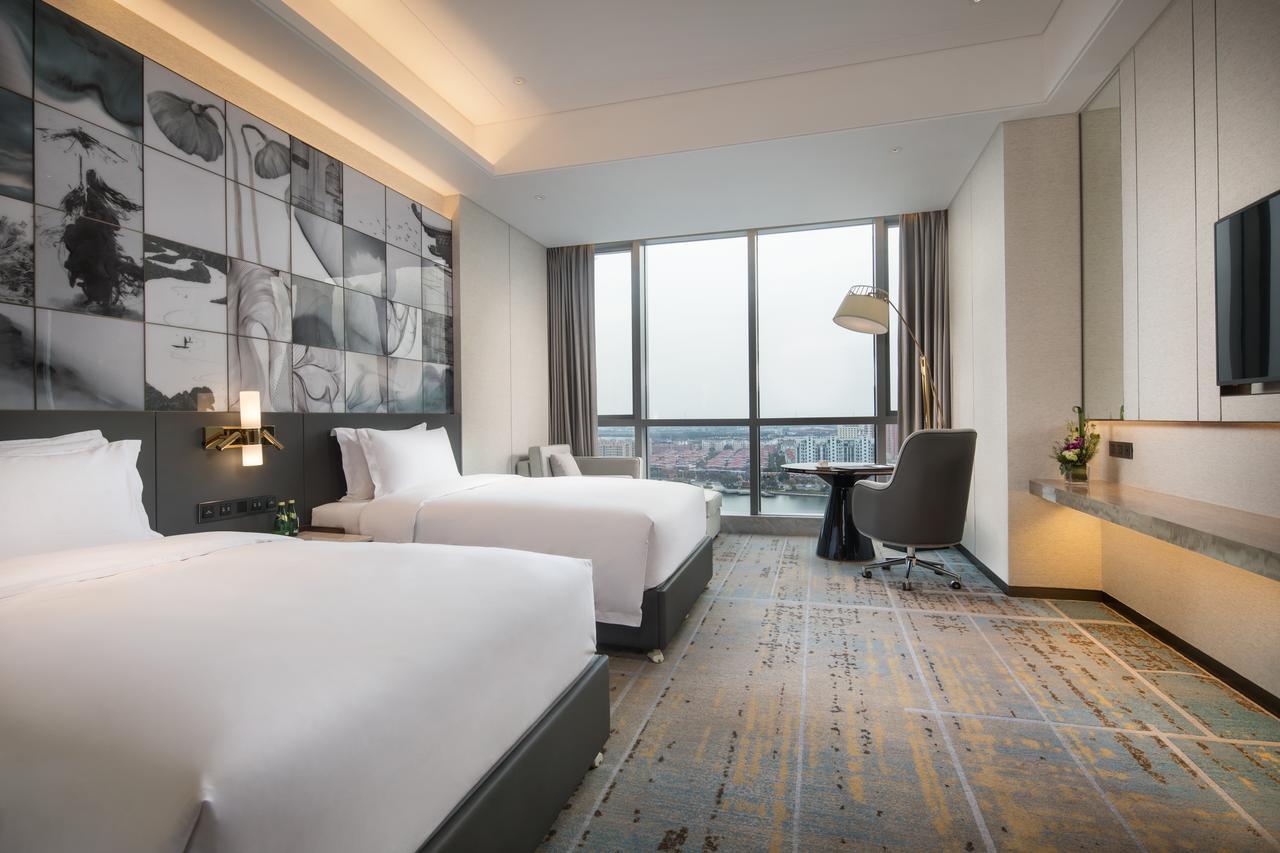 Hotel Wyndham Grand Suzhou Fenhu Xinta Exterior foto